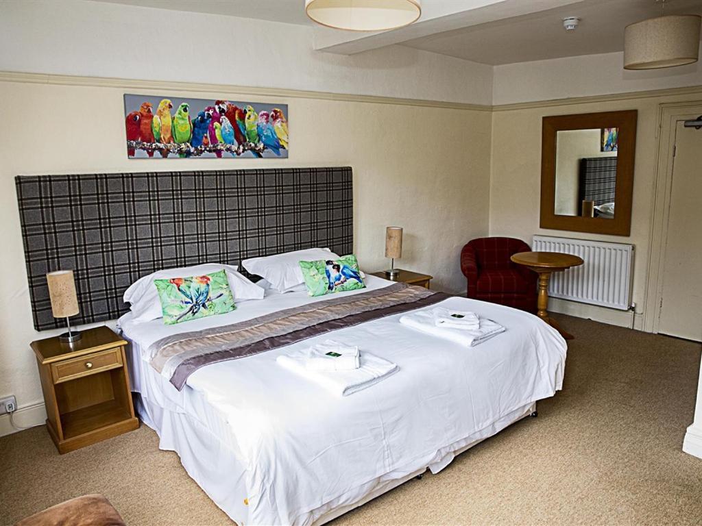 Готель The White Bear Shipston-on-Stour Екстер'єр фото